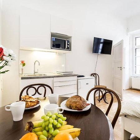 Corbie Downtown Apartment Budapest Esterno foto