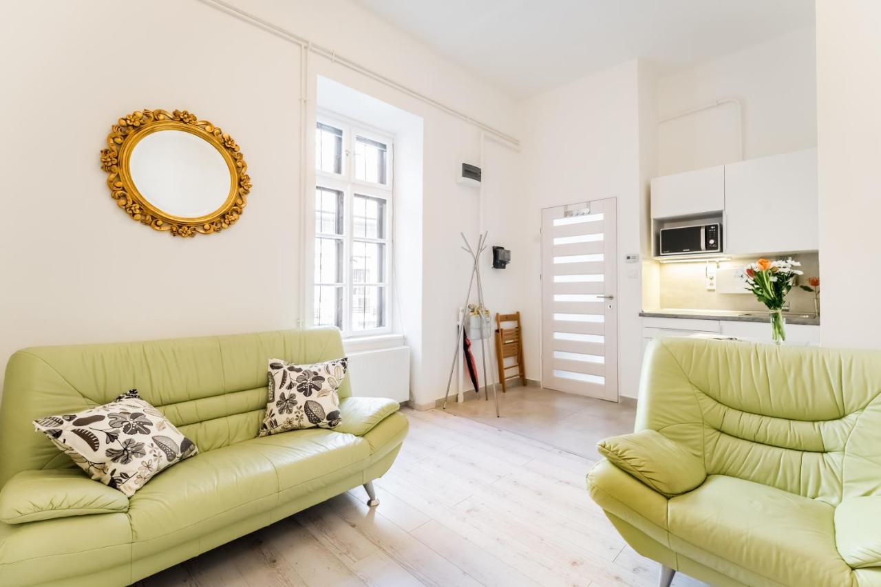 Corbie Downtown Apartment Budapest Esterno foto