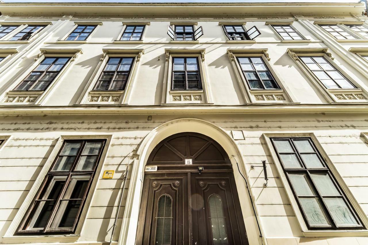Corbie Downtown Apartment Budapest Esterno foto
